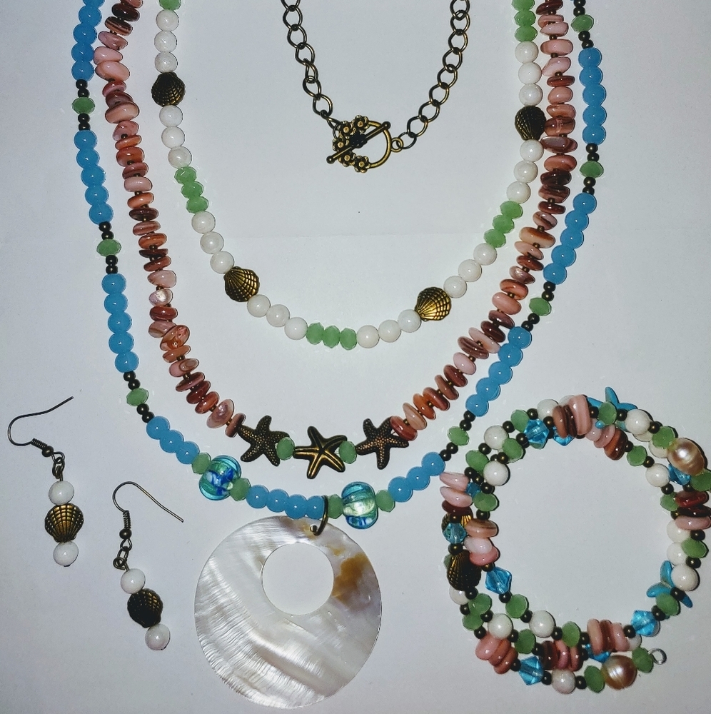 Handmade 3 pc beachy necklace, bracelet & earrings